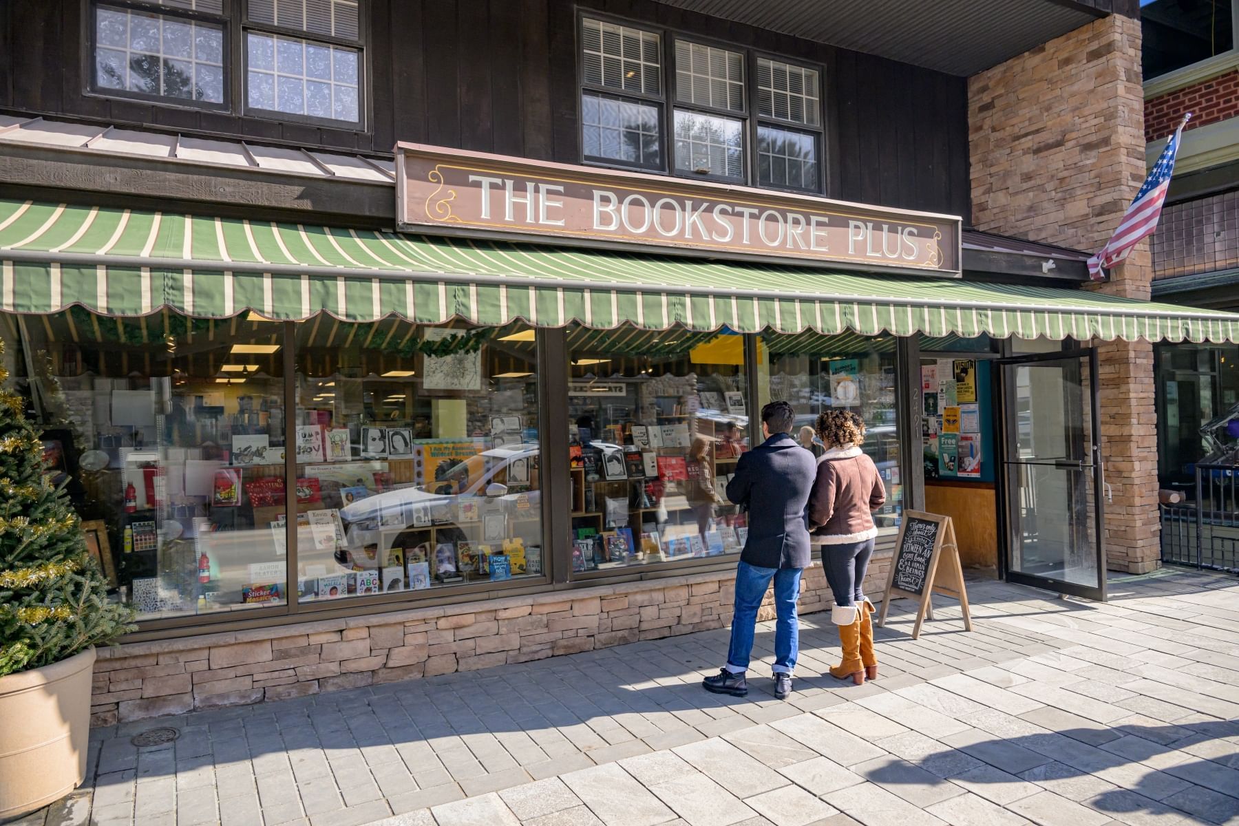 Shopping Near Lake Placid And Lake George Adirondacks Gifts Schroon Lake Hotel Standard